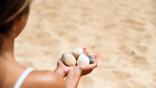 Páscoa em Prado–BA_ Tradição, Praia e Descanso em um Destino Encantador